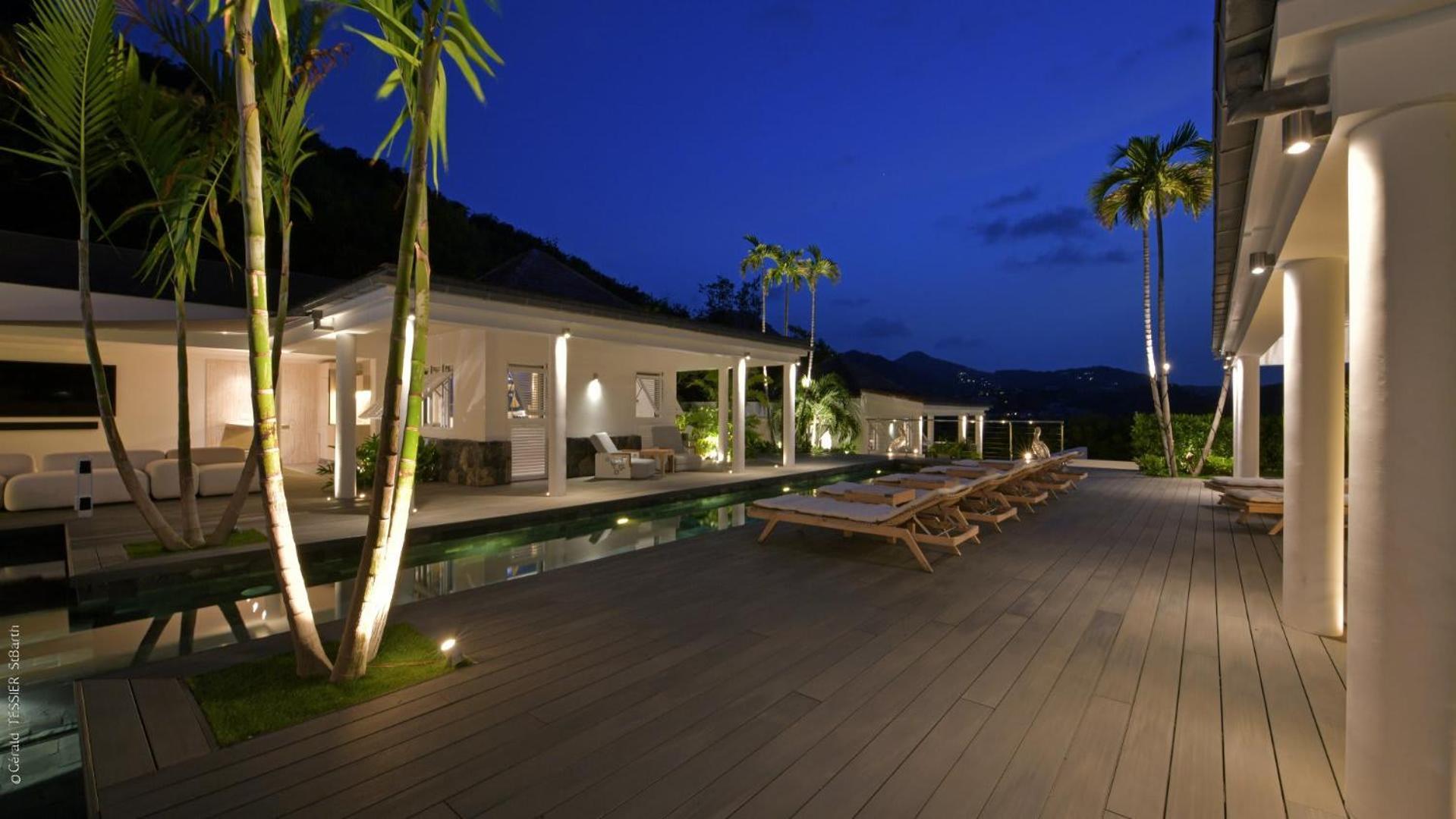 Modern Villa With Two Swimming Pools Petit Cul-de-Sac Екстер'єр фото