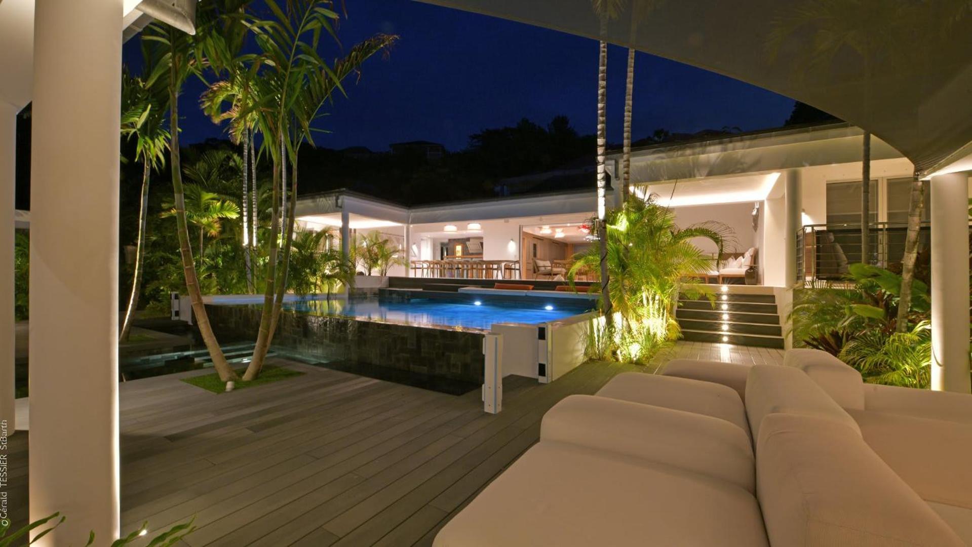 Modern Villa With Two Swimming Pools Petit Cul-de-Sac Екстер'єр фото