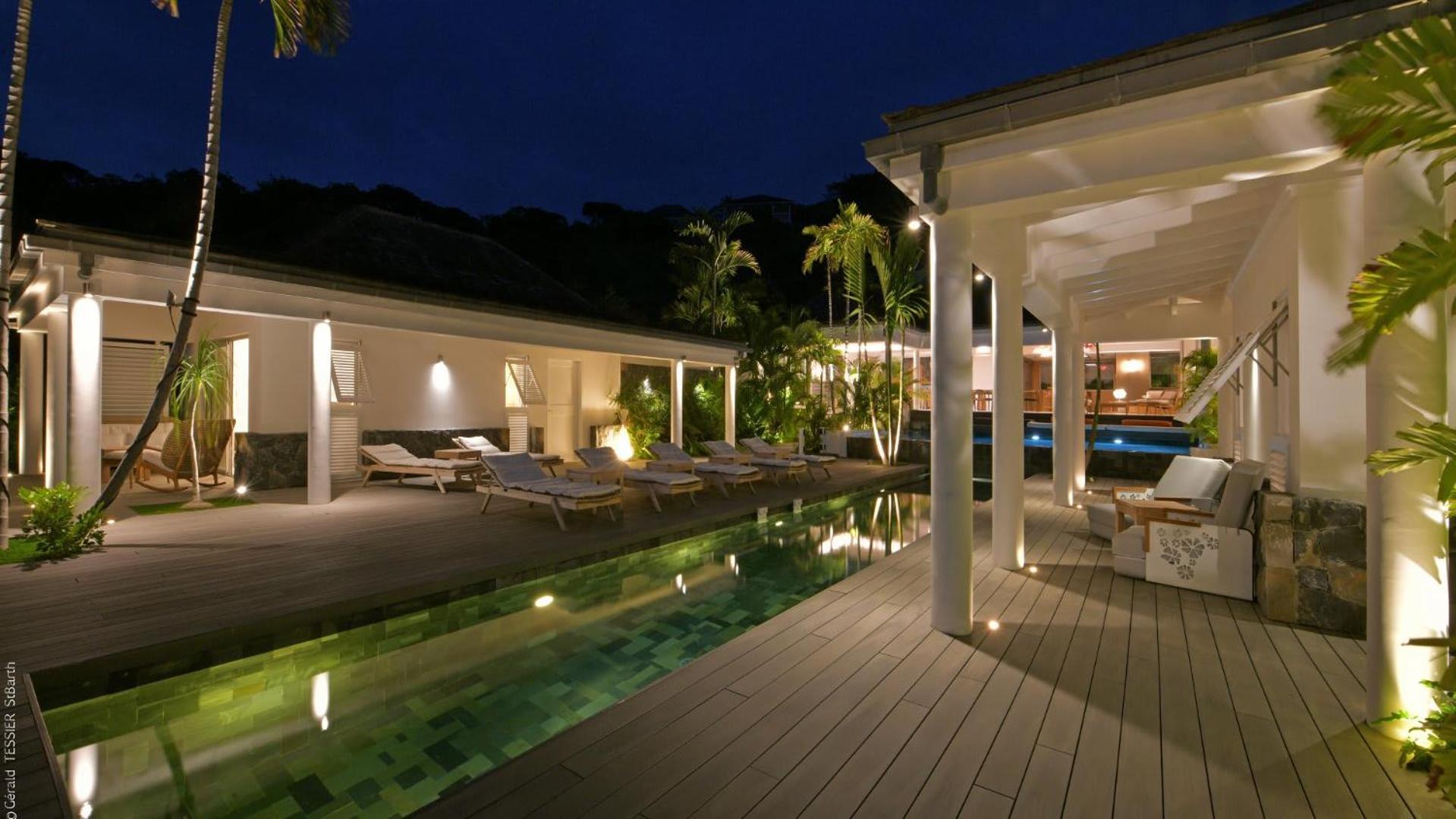 Modern Villa With Two Swimming Pools Petit Cul-de-Sac Екстер'єр фото