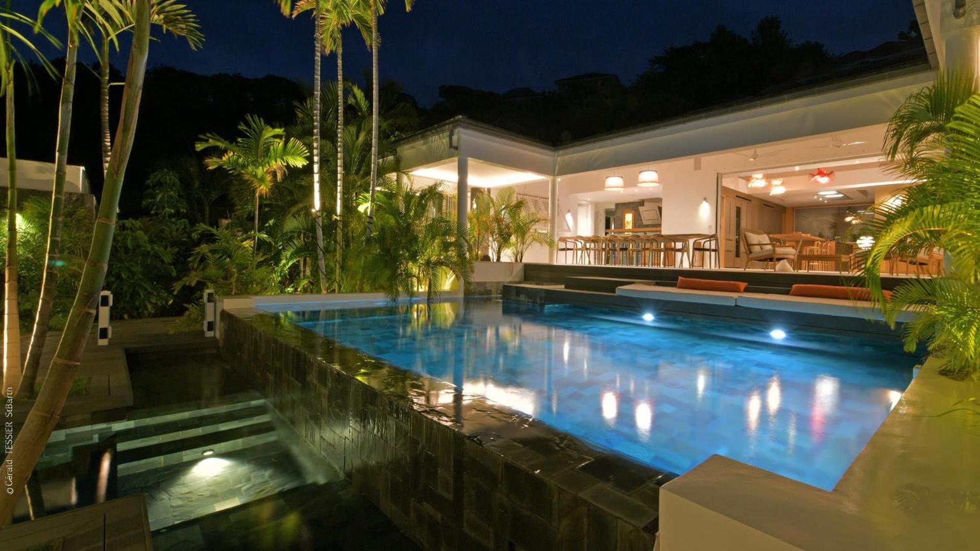 Modern Villa With Two Swimming Pools Petit Cul-de-Sac Екстер'єр фото